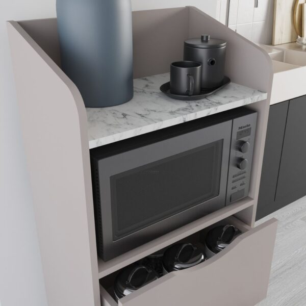 Mobile multiuso Gorki con cassetti light mocha e ripiano carrara bianco
