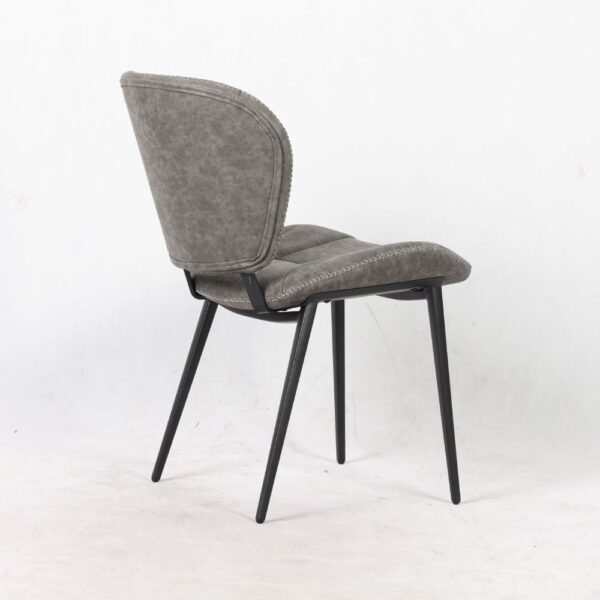Sedia Elice colore grigio chiaro gambe in metallo colore nero