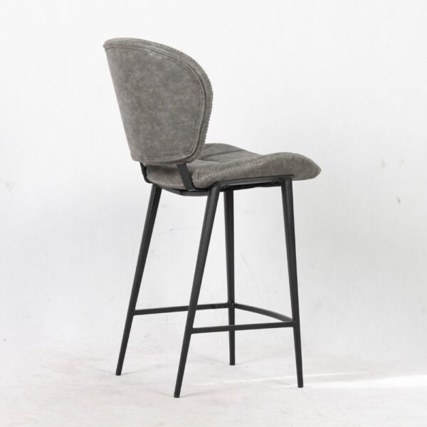 Sgabello Elice colore grigio chiaro gambe in metallo colore nero