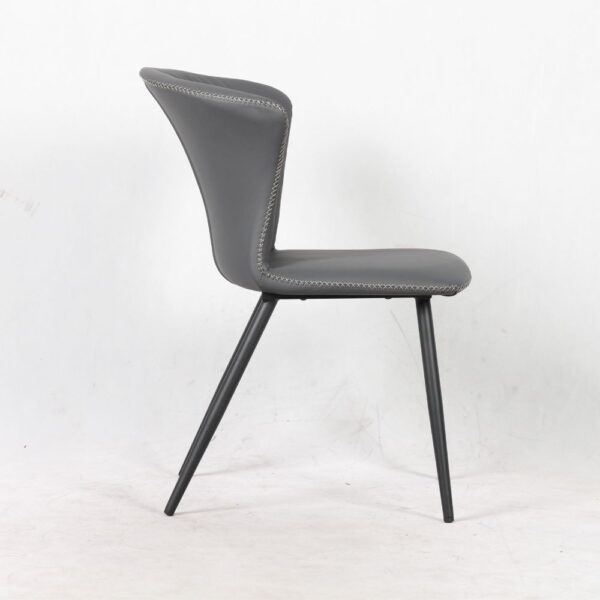 Sedia Core colore antracite con gambe in metallo nero