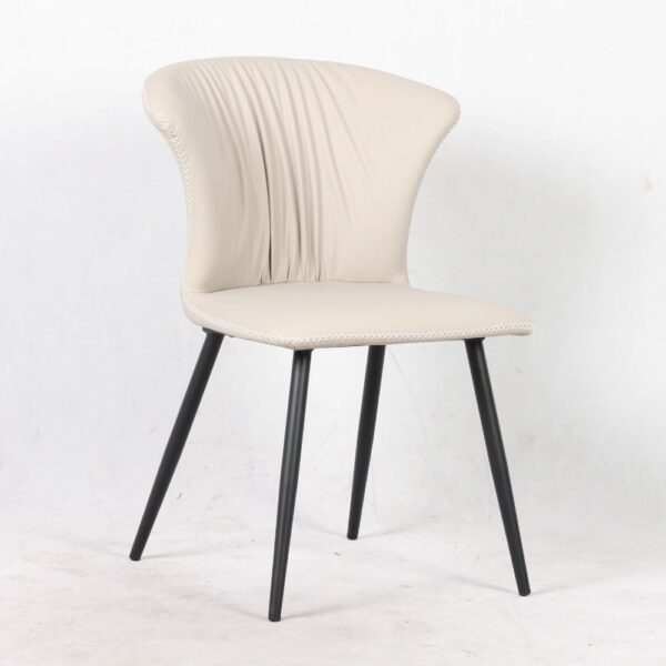 Sedia Core colore beige con gambe in metallo nero