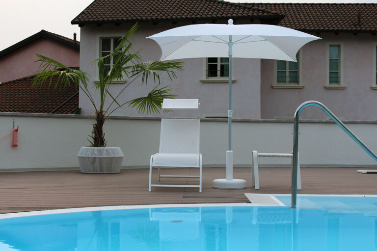 Ombrellone a palo centrale Superalux Quad 200x200
