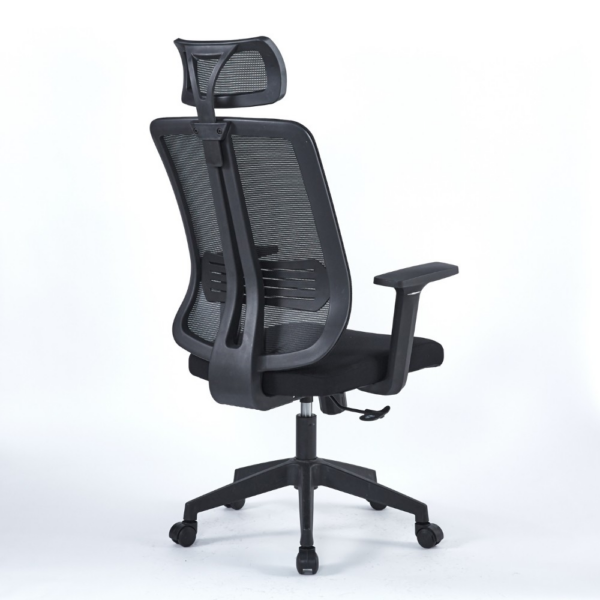 Poltrona ufficio Satia in tessuto e mesh nero con base nera - immagine 3